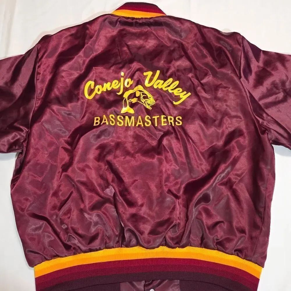 CONEJO VALLEY BASSMASTERS JOE SWINGSTER BURGUNDY RED SATIN BOMBER JACKET MENS XL